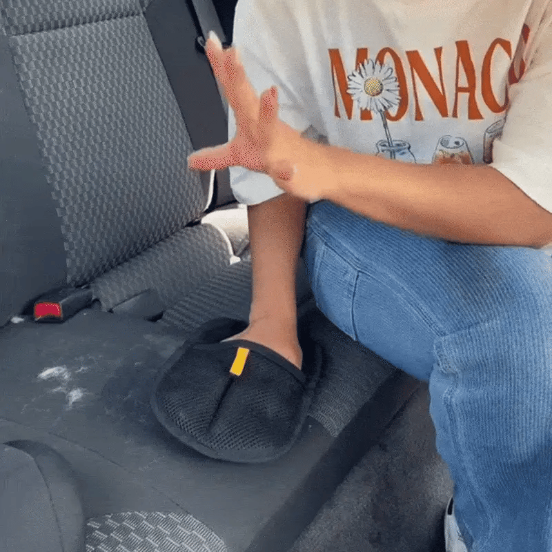 FurSleek™ Premium Pet Grooming Glove"