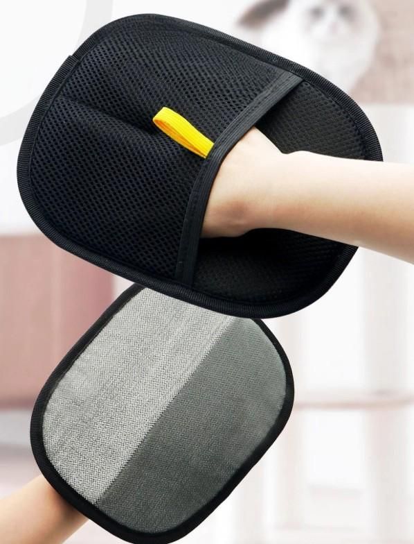 FurSleek™ Premium Pet Grooming Glove"